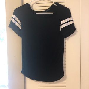 Stripped black t shirt